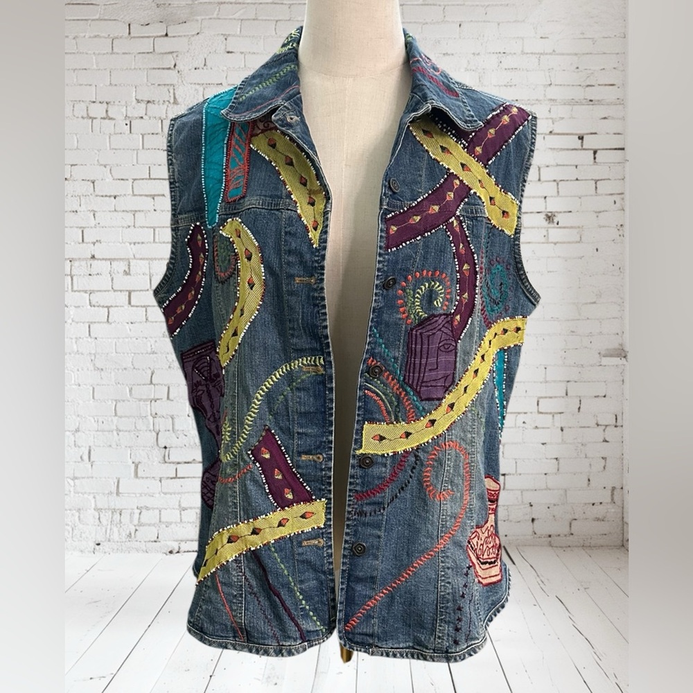 Chico’s Denim Embroidered/Beaded Vest
Size: 2